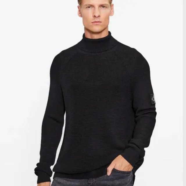 Calvin Klein - Ανδρικό Πουλόβερ Ζιβάγκο Regular Fit J30J325093-BEH Μαύρο - 2XL