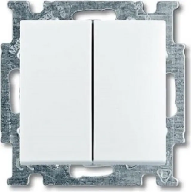 Διακόπτης κομιτατερ λευκός BASIC 55