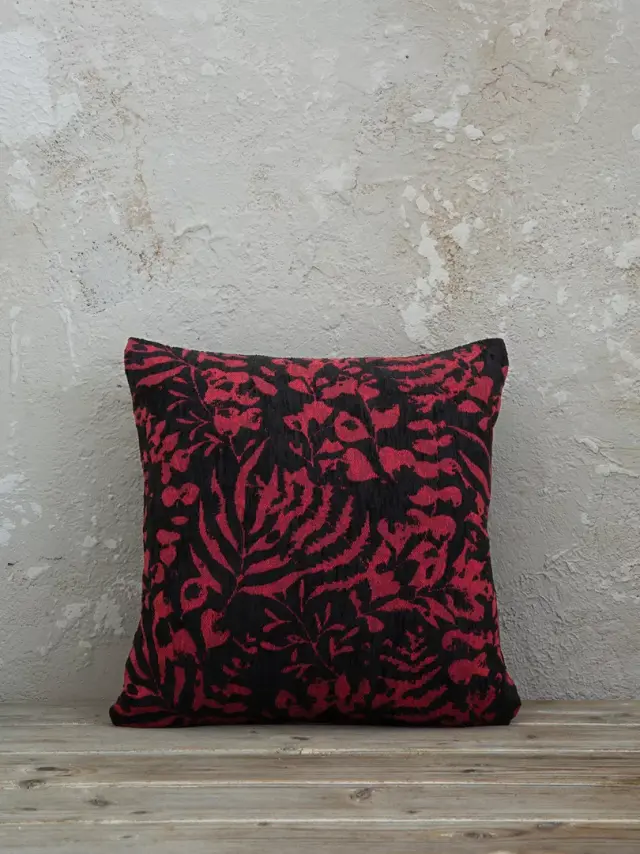 Διακοσμητικό Μαξιλάρι 45Χ45 Με Γέμιση Nima Dusk Ruby Red 55% Ακρυλικό-20% Πολυέστερ-25% Βαμβάκι