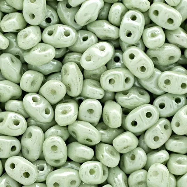 Χάντρα MiniDuo - Chalk Light Green Luster 2x4mm ~7gr