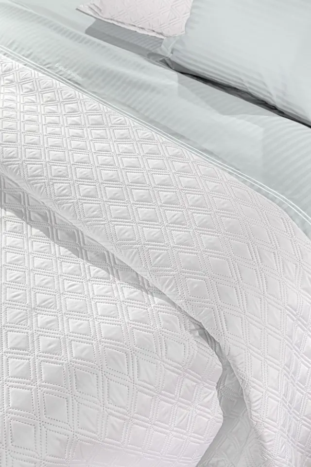 ΣΕΤ ΚΟΥΒΕΡΛΙ KING SIZE 240×250 3 ΤΕΜΑΧΙΩΝ HONOUR WHITE GUY LAROCHE 3