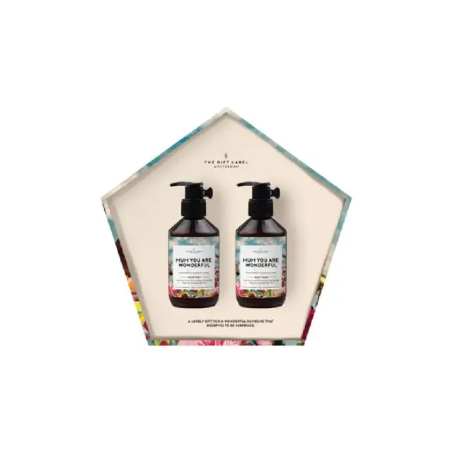 The Gift Label Giftbox, Mum You Are Wonderful, Hand Soap 250ml, Σαπούνι Χεριών με Μαύρο Φραγκοστάφυλο & Πορτοκάλι 250ml, Body Wash 250ml, Αφρόλουτρο Σώματος Μαύρο Φραγκοστάφυλο & Πορτοκάλι 250ml 2