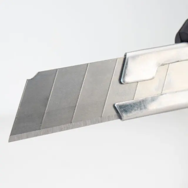 Bormann Pro BHT7716 - Φαλτσέτα AUTOLOCK 204mm με επαναφερόμενη σπαστή λάμα 18mm (045595) 3