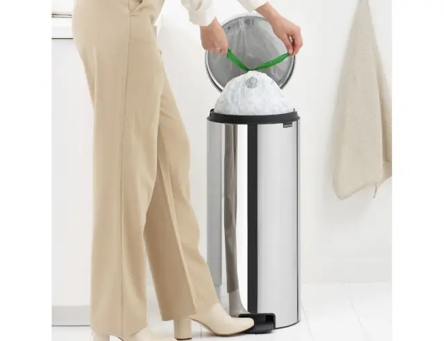 Καλάθι απορριμμάτων New Icon Brabantia με χωρητικότητα 30L και διαστάσεις 38x29.3x67.9cm - Brilliant Steel080.1143/66 2