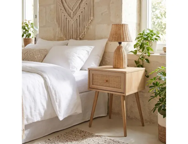 Κομοδίνο Home Deco Factory με διαστάσεις 39x39x55.4cm HD7456