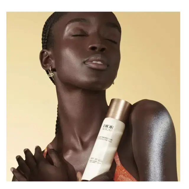 Solar The Protective Milk for Face and Body SPF 30 Sunscreen Milk - High Protection 125ml 2