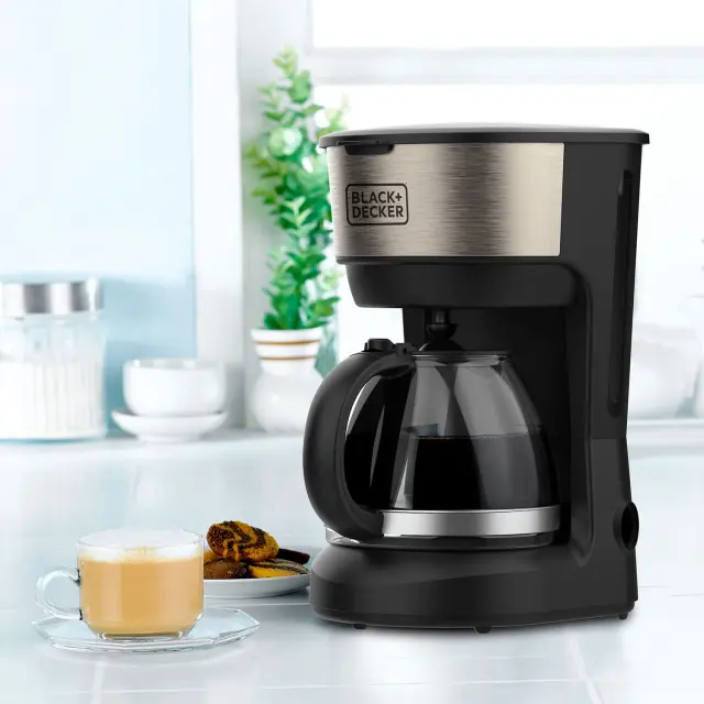 Black + Decker Drip Καφετιέρα Φίλτρου 600W 3