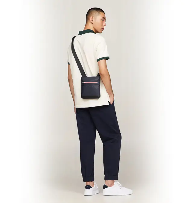 Τσάντα TOMMY HILFIGER 12212 TH Essential Flat Crossover Μπλε 2