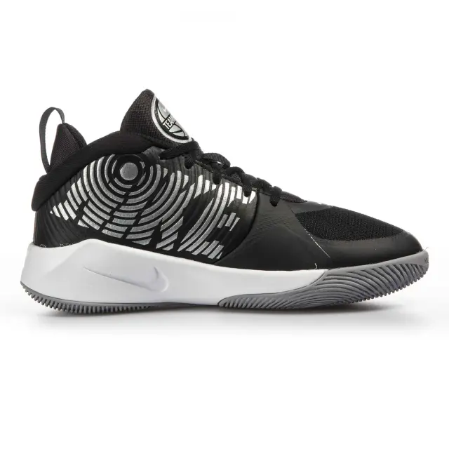 Nike Team Hustle D 9 AQ4224-001 - 38.5 2