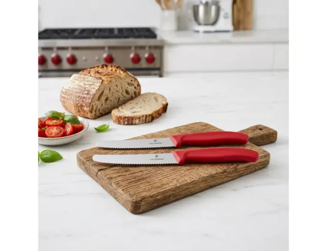 Μαχαίρια Γενικής Χρήσης Victorinox Swiss Classic με μήκος λεπίδας 11cm - Red - 2 τεμάχια6.7831.2C1