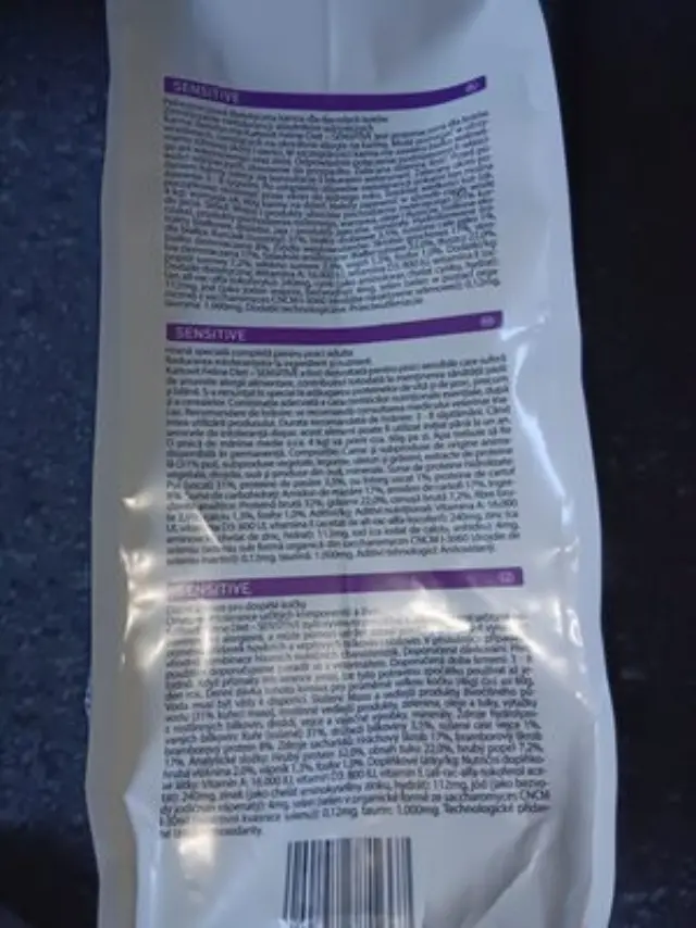 Kattovit Sensitive Ξηρά Τροφή Γάτας με Κοτόπουλο & Λαχανικά 4kg 3