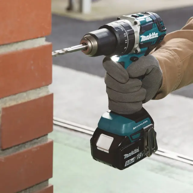 Makita DLX2280PTJ - Promo kit: Κρουστικό δραπανοκατσάβιδο DHP484 (60Nm), το πιστολέτο 3 λειτουργιών 18Vx2 DHR281, 3 μπαταρίες 18V/5.0Ah, 2πλό ταχυφορτιστή και 2 βαλίτσες MakPac. 2