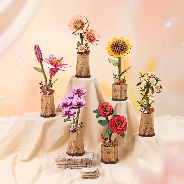 Robotime Wooden Bloom Craft Light Orange Gerbera Daisy TW111 2