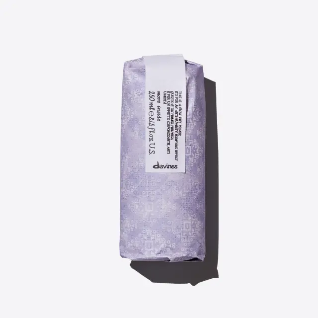 This is a Blow Dry Primer 250ml