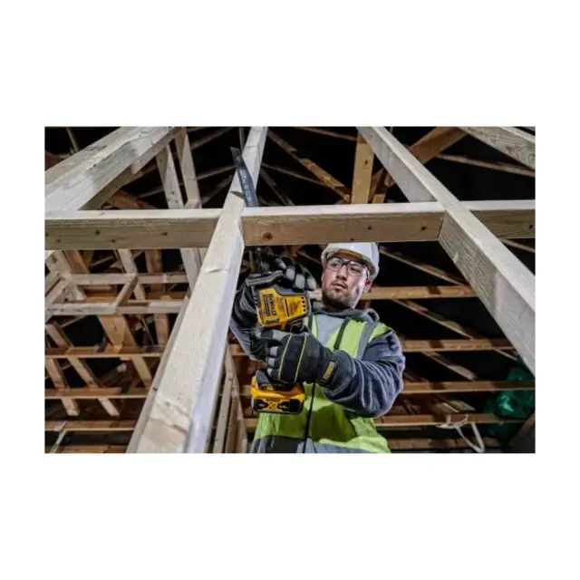 DeWalt DCS369NT - Σπαθόσεγα Μπαταρίας 18V XR Brushless (Χωρίς Μπαταρία + Φορτιστή) σε Βαλίτσα Μεταφοράς 2
