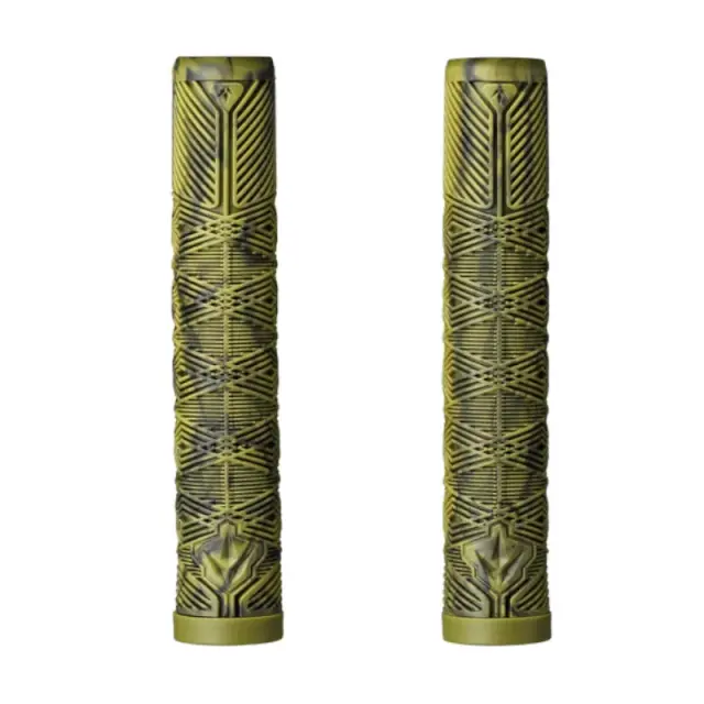 Blunt V3 Freestyle Scooter Grips - Olive/Black 3