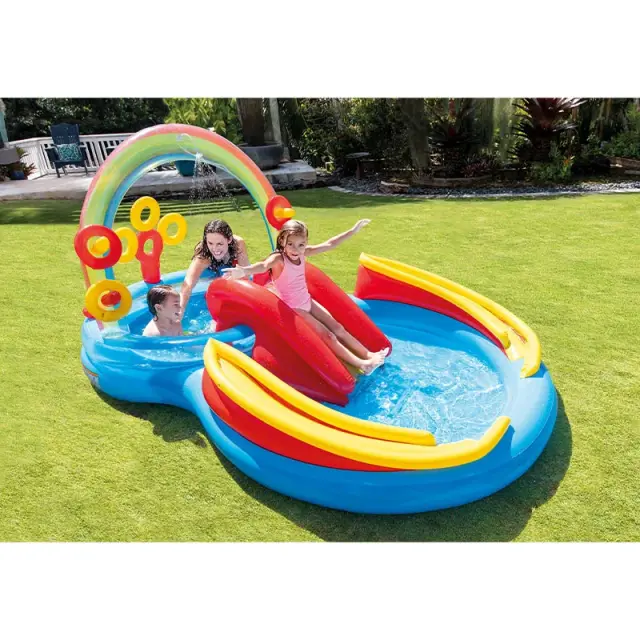 Intex Rainbow Ring Play Centre Πισίνα Ουράνιο Τόξο Με Τσουλήθρα, Ψεκαστήρα Νερού, Τέσσερα Φουσκωτά Δαχτυλιδάκια Για Παιχνίδι 2