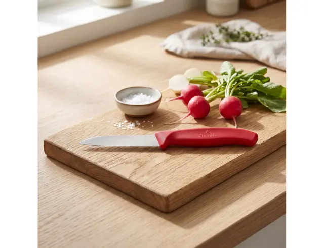 Μαχαίρι Γενικής Χρήσης Victorinox Swiss Classic με μήκος λεπίδας 8cm - Red6.7401.C1