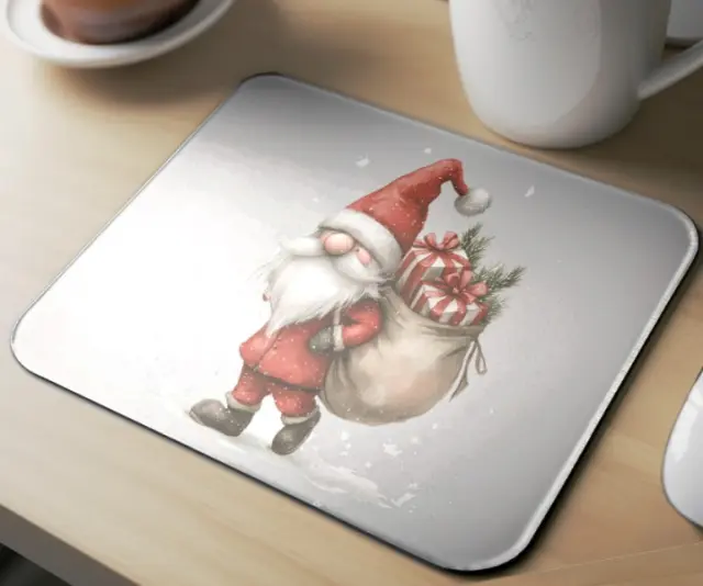 Mousepad ( Christmas Gnome 03 ) Διαστάσεις: 23cm(μήκος) x 20cm (ύψος) 2