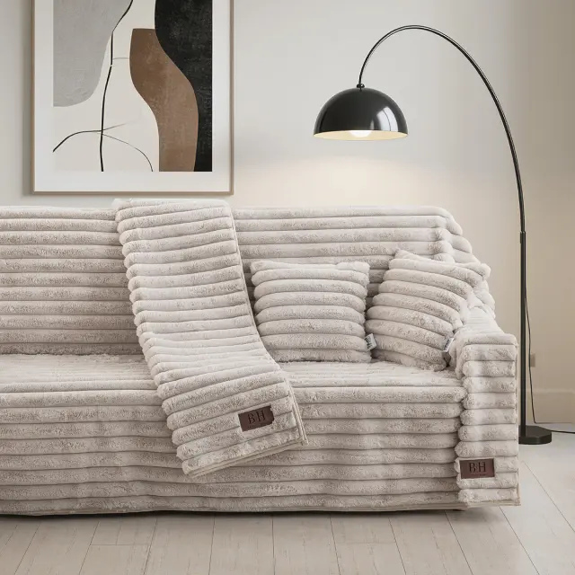 Beauty Home Γούνινη Μαξιλαροθήκη διακοσμητική Stripe Art 8725 40x40 Μπεζ