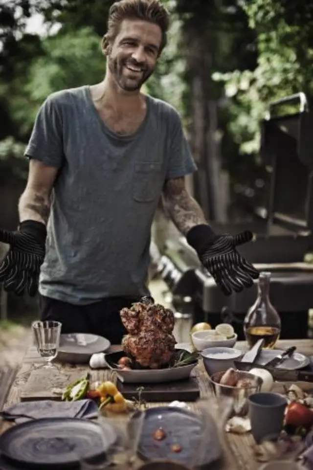 Στήριγμα Κοτόπουλου Poultry Roaster Αλουμινένιο - Weber 3