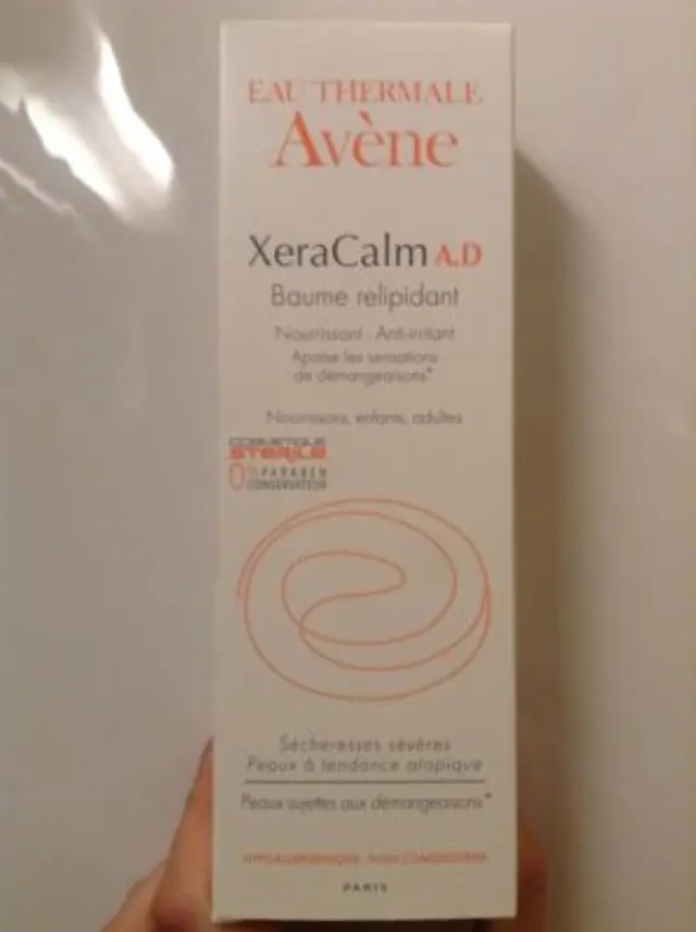 AVENE XeraCalm A.D. Baume Relipidante Βάλσαμο για Αναπλήρωση των Λιπιδίων, 200ml