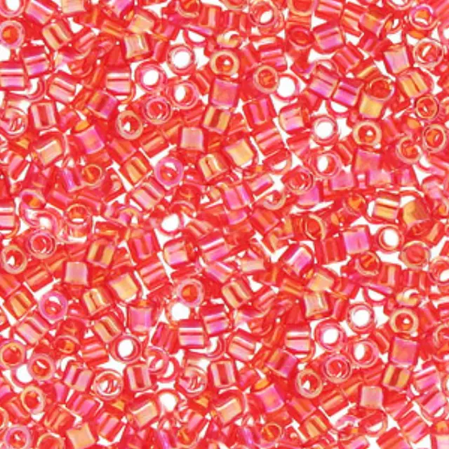 Χάντρα Miyuki Delica 10/0 - DBM0172 - Transparent Rainbow Strawberry Wine ~7gr
