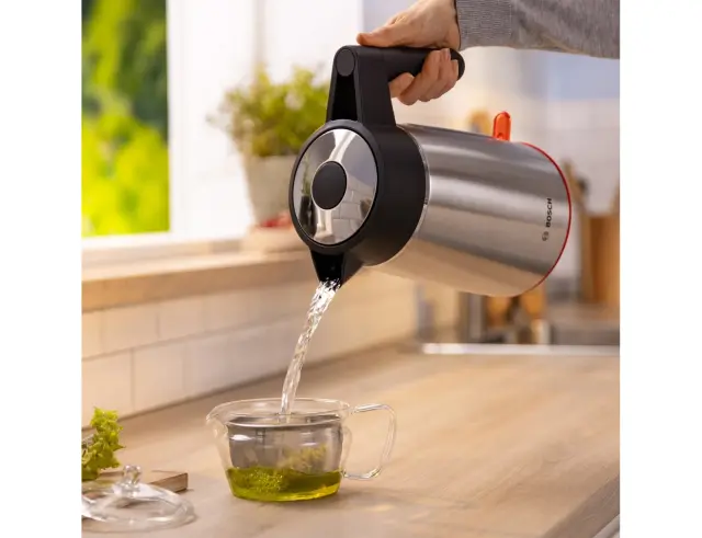 Βραστήρας Bosch MyMoment TWK6M480 με χωρητικότητα 1.7L και ισχύ 2400W - Brushed Steel TWK6M480 3