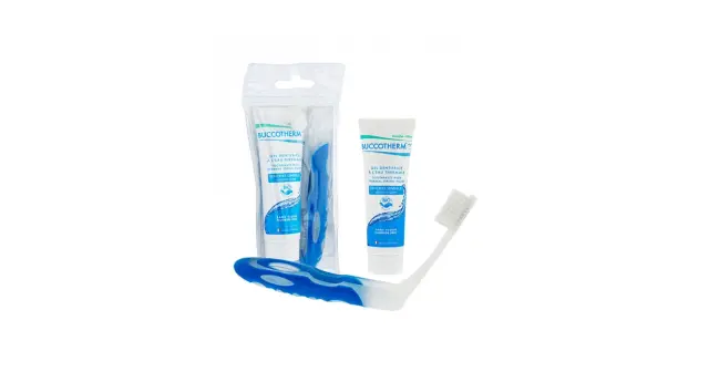 Travel Kit - Sensitive Gum toothpaste 25ml - Toothbrush and plastic bag