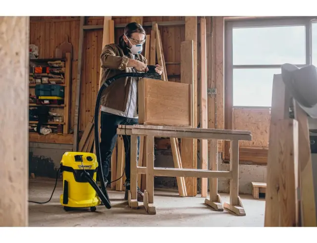Σκούπα Karcher Υγρής Και Ξηρής Αναρρόφησης WD 3 P V-19/4/20 (1.628-177.0) με Ισχύ 1000 W και χωρητικότητα κάδου 19 L1.628-177.0 2