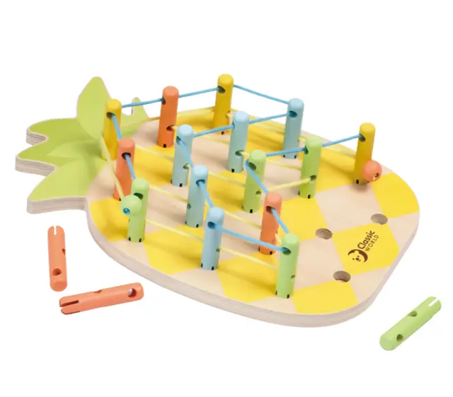 Classic World Wooden Pineapple Connection Game (Classic World)