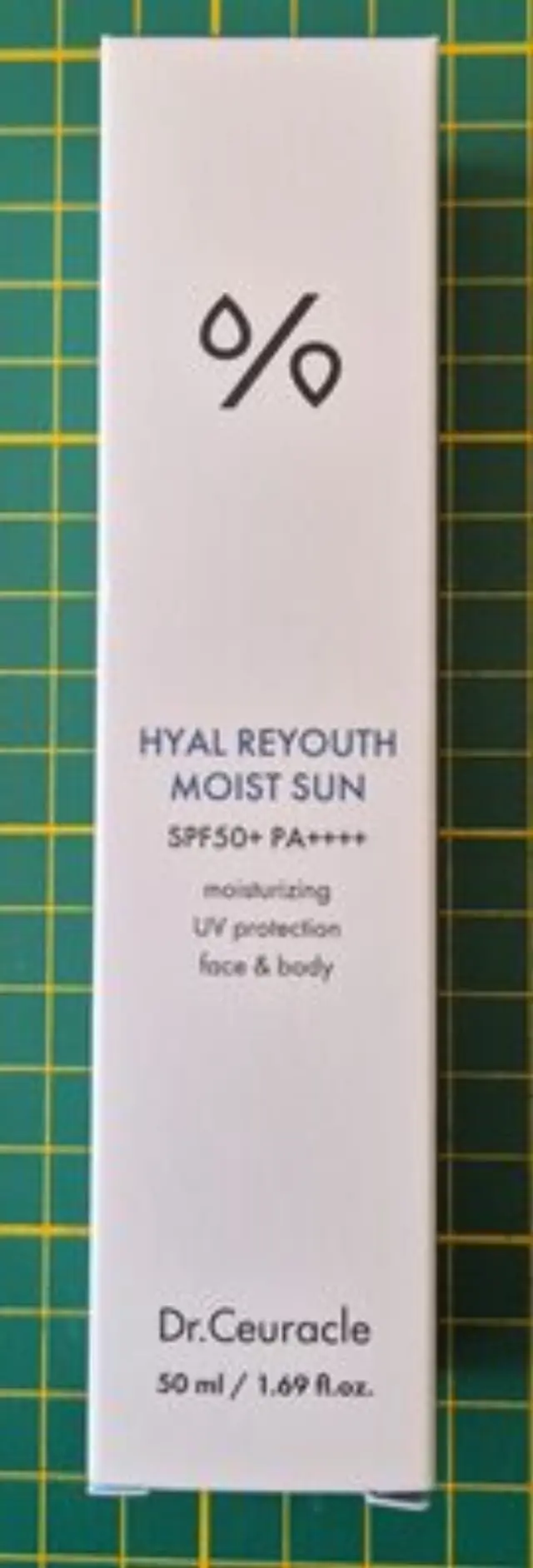 Dr. Ceuracle Hyal Reyouth Moist Sun 50ml