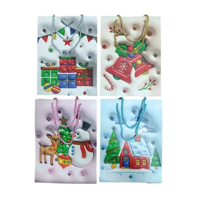 Χριστουγεννιάτικη σακούλα 32x26cm 12τμχ - Christmas bag 12pcs 056030 2