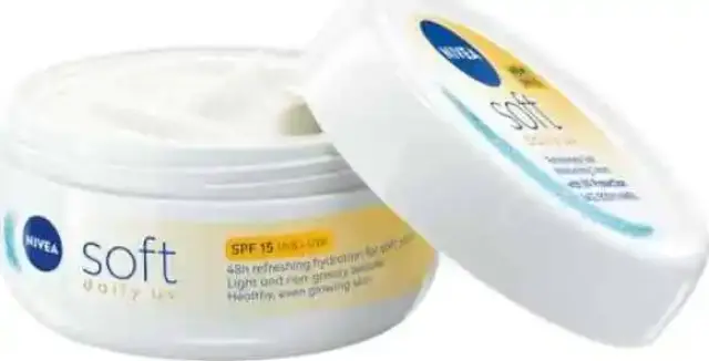Nivea Soft Daily UV Ενυδατική Κρέμα Προσώπου & Σώματος SPF15 100ml
