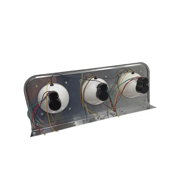 ΟΠΙΣΘΙΟ ΤΡΙΠΛΟ ΦΑΝΑΡΙ 24V/126W TY-04452 3