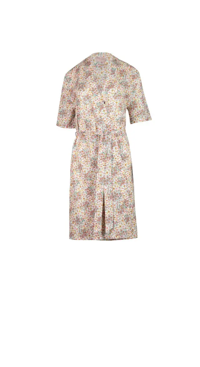 S743 - Type - ROBE ABSTRACT FLOWERS 3