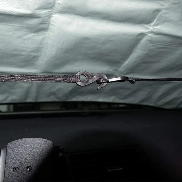 Εξωτερική ηλιοπροστασία παρμπρίζ universal 188*95cm 2
