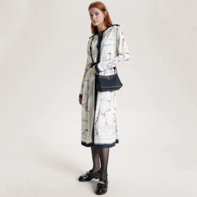 Tommy Hilfiger - Γυναικεία Τσάντα Staple Crossover AW0AW15196-DW6 Μπλε Σκούρο 2