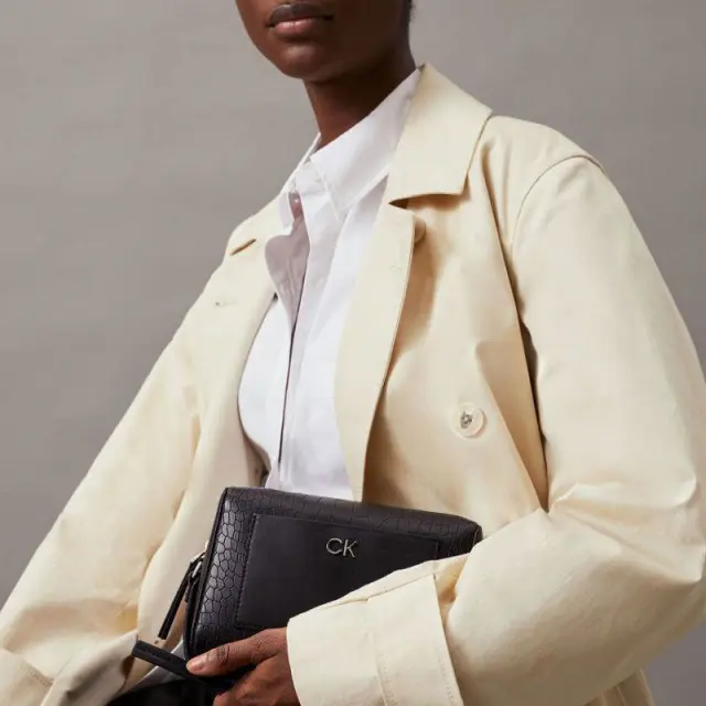 Calvin Klein - Γυναικεία Τσάντα Ώμου Ck Daily Camera Bag Croco K60K612140-BEH Μαύρο 2