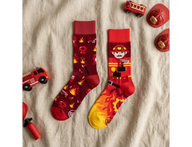 Κάλτσες The Fireman Many Mornings με μέγεθος 43-46 - ΕνηλίκωνThe Fireman Regular 43-46