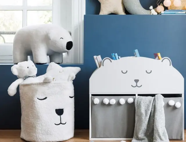 Σκαμπό Πουφ Polar Bear Αtmosphera με διαστάσεις 33x60x30cm 195832