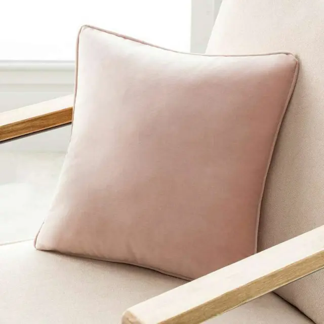 ΜΑΞΙΛΑΡΟΘΗΚΗ WINTER 43X43 POWDER PINK 711A/25 GOFIS HOME