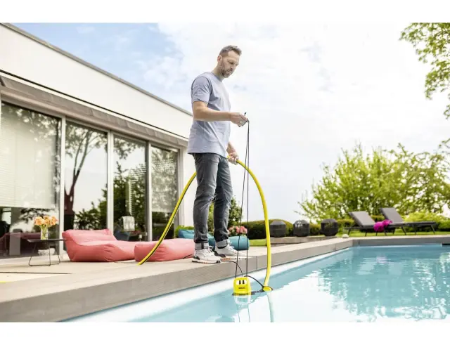 Υποβρύχια Αντλία επίπεδης αναρρόφησης Karcher SP 9.000 Flat (1.645-810.0) Με Μέγιστη ικανότητα άντλησης 9.000 l/h και ισχύ 280watt1.645-810.0 2