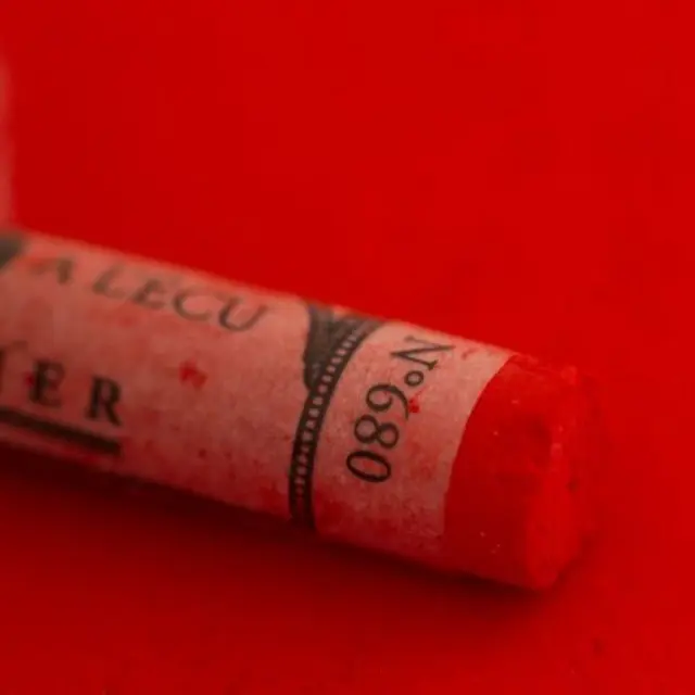 Sennelier Ξηρό Παστέλ 680 Helios Red (Χύμα)
