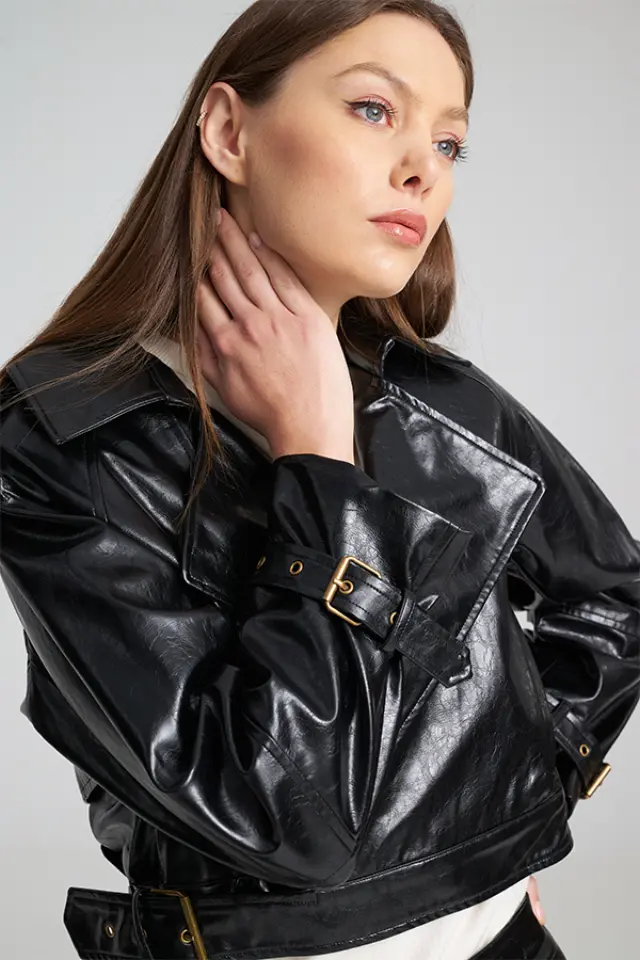 Cropped Leather Look AZURE JACKET - XS
