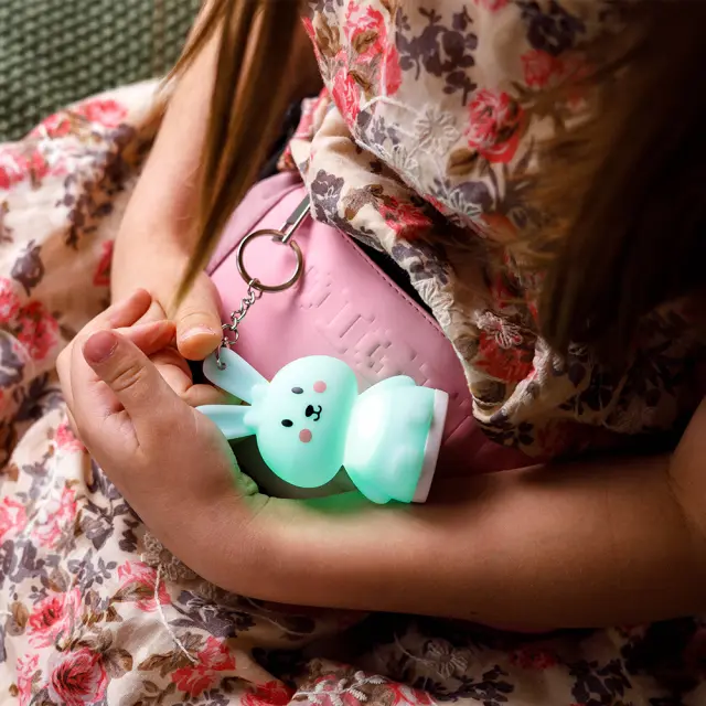 INNOGIO ΜΠΡΕΛΟΚ ΦΩΤΑΚΙ ΣΙΛΙΚΟΝΗΣ GIOKEYRING RABBIT 3