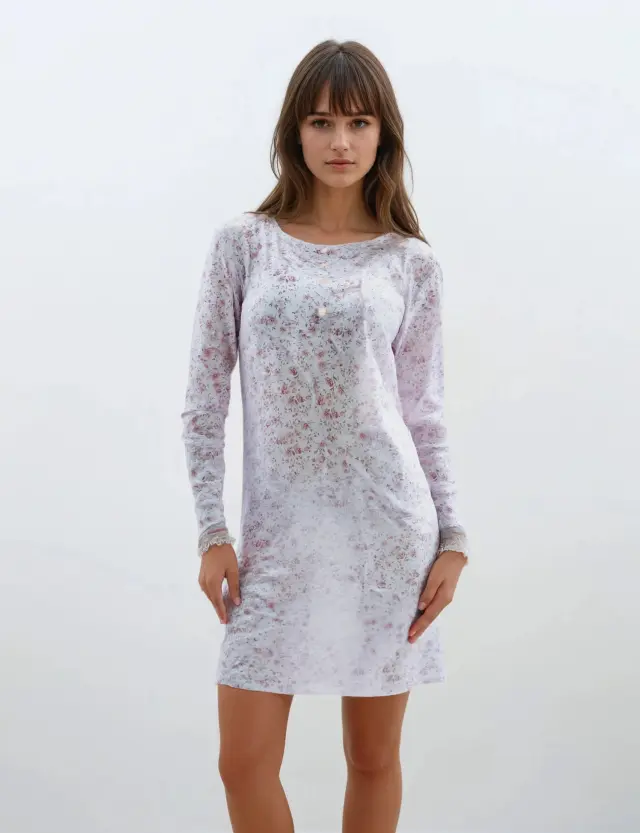 W668 - Type - NIGHTGOWN SOFT FLOWER