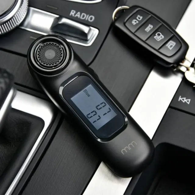 MM - Mini Breathalyzer - Gadgets