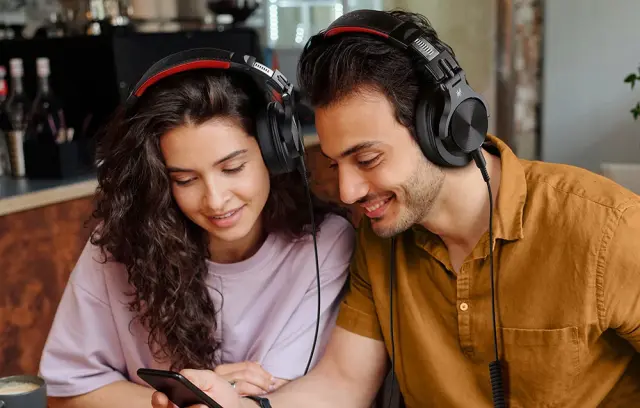 Ασύρματα ακουστικά Oneodio Fusion A70 (Μαύρο και Κόκκινο) 3