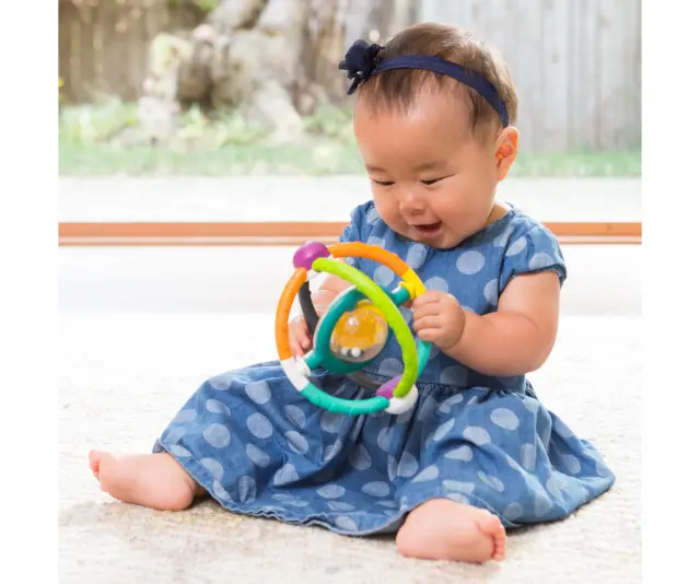 INFANTINO ORBIT RATTLE 2
